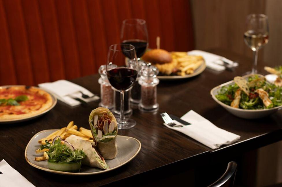 The Bedford Townhouse Hotel Limerick Junction Eksteriør billede